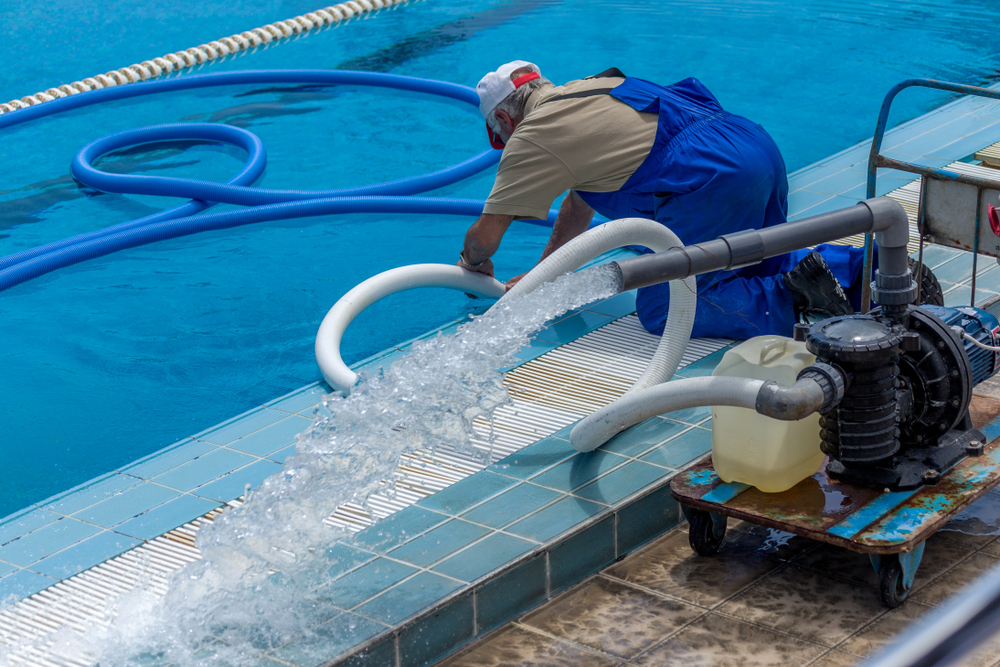 The Importance of Hiring Pool Cleaning Service