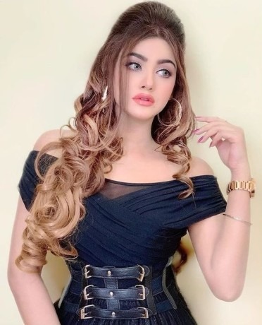 relationship with Lahore escorts