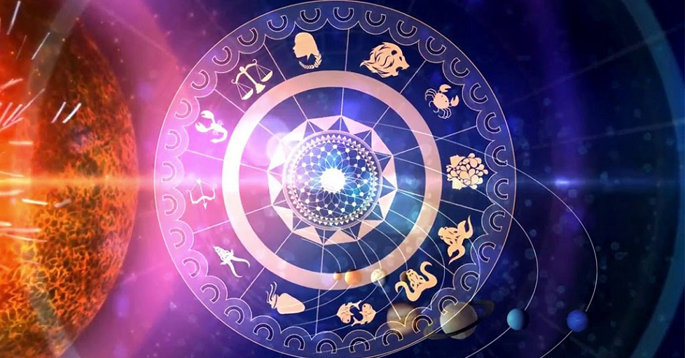 Online astrologers